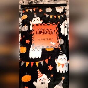 Happy Halloween Plush Throw